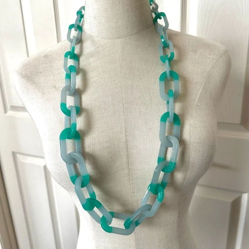 J.Crew green acrylic chain necklace